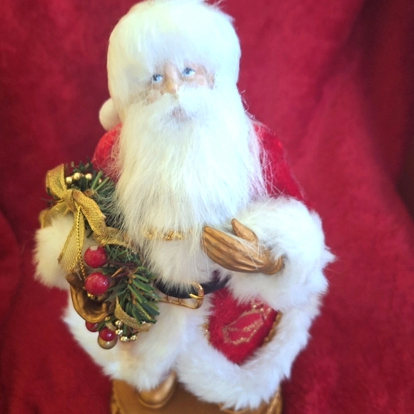 SANTA CLAUSE STOCKING HOLDER .by Each separately - Picture 2 of 16